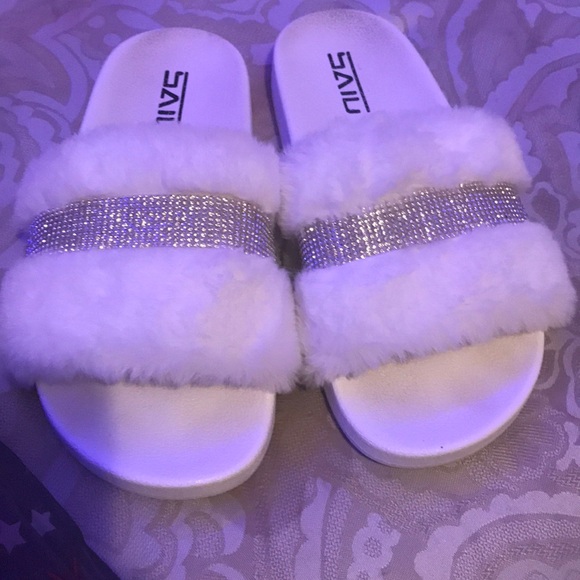 Shoes - Picture 1 of 2